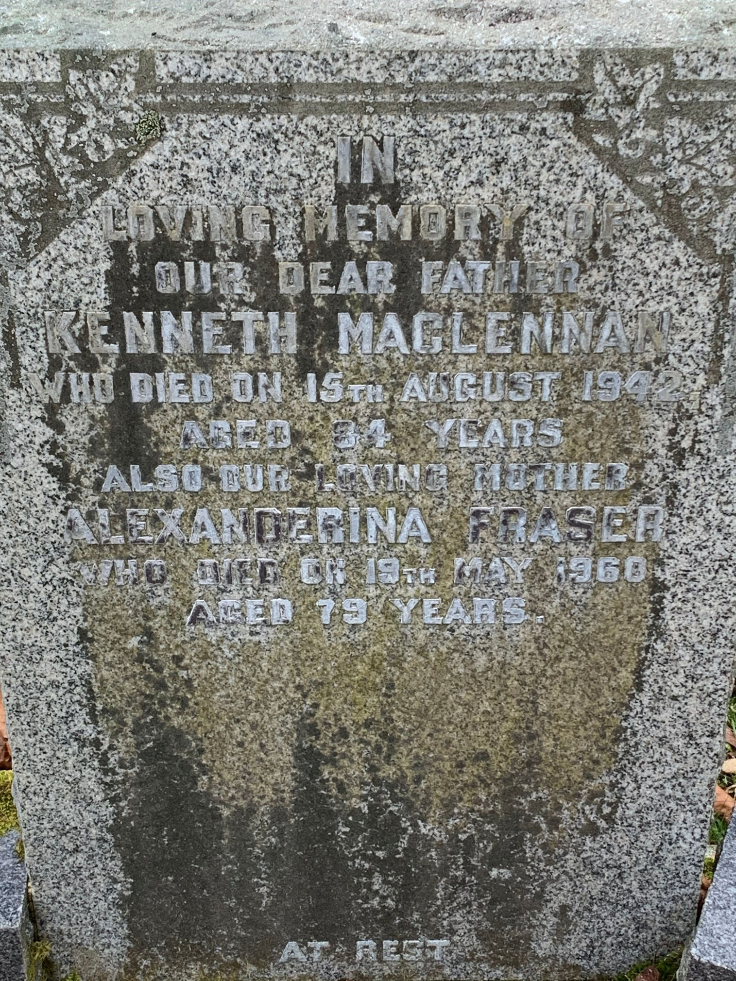 Photo of headstones/Kenneth MacLennan died 1942 MI Tomnahurich